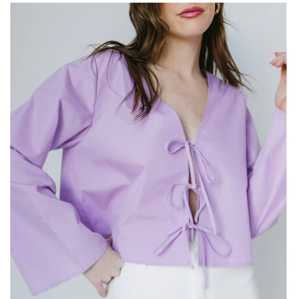 Vestique Calm and Collected Tie-Front top